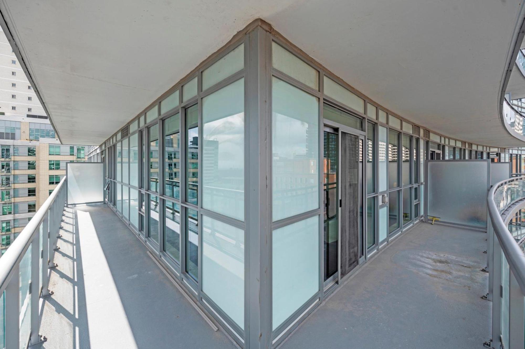 Modern Lillian St Apartments By Globalstay 토론토 외부 사진